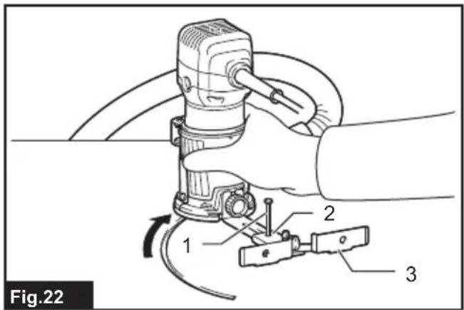MAKITA RT0702C - 22