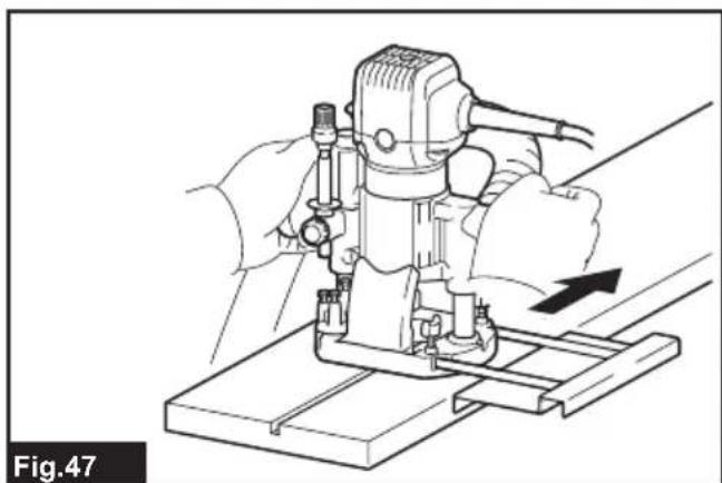 MAKITA RT0702C - 50