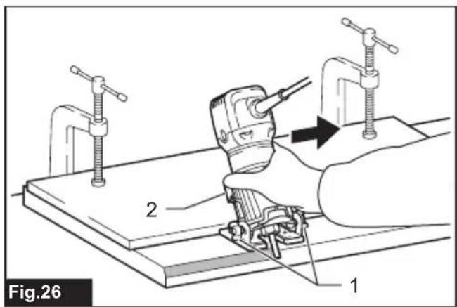 MAKITA RT0702C - 29