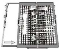 WHIRLPOOL WH7IPA15BM6L0 - Les couteaux et autres ustensiles avec des bords tranchants doivent être placés dans le panier à couvert avec la pointe vers le bas. - 2