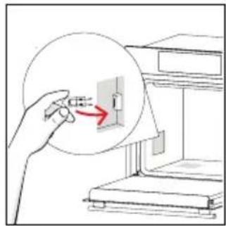 HOOVER HO6 S5G3YTX - Changing the lateral bulb: - 4