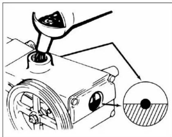 Maruyama MS657 - CAUTION - 4