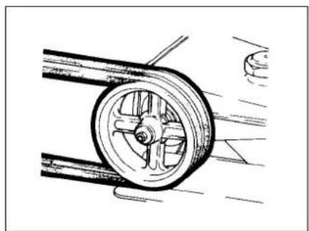 Maruyama MS333 - Installation du tuyau d'aspiration et du tuyau de trop-plein - 3