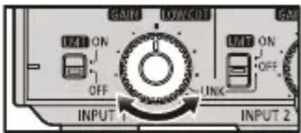 PANASONIC DMW-XLR2 - Tournez la molette AUDIO LEVEL (INPUT1/INPUT2/INPUT3) pour régler le niveau de l'enregistrement (volume). - 1