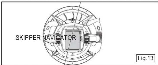 Nautica Skipper - NE CONSERVEZ PAS LA BATTERIE DANS LE SEASCOOTER. - 1