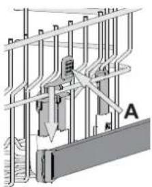 WHIRLPOOL WFE 2B19 X UK N - ADJUSTING THE HEIGHT OF THE UPPER RACK - 1
