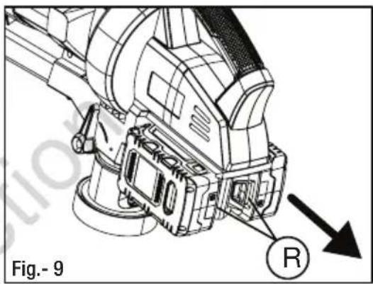 MURRAY IQ18LBV - REMOVING THE BATTERIES - 1