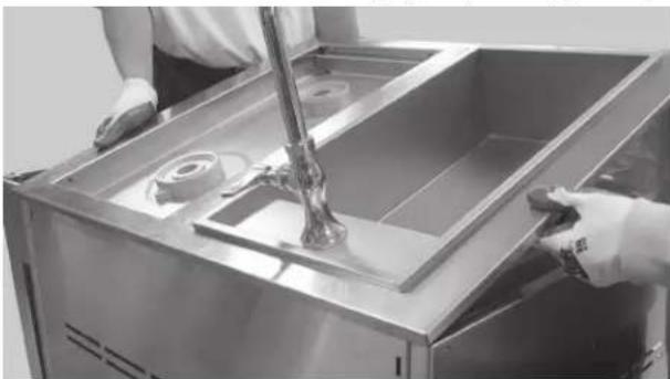 Fisher & Paykel BFGC-30BGD-N - Step 3 Head Placement onto Cart (2 Persons Required) - 1