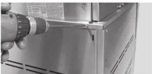 Fisher & Paykel BFGC-30BGD-L - Étape 3 Placement de la tête sur le chariot (il faut 2 personnes pour cette tâche) - 3