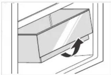 MIDEA MRT16D2BWW - Cleaning the fruit and vegetable box - 1