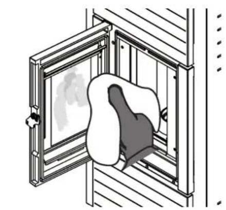 Palazzetti Ecofire Martina Idro Lux 15 water - Cleaning the outside of the stove - 1