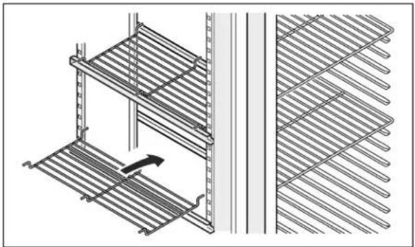 LIEBHERR SFPvh 8401 Perfection - Mise en place de la grille intermédiaire - 1