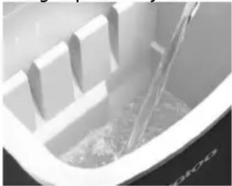 Igloo ICEB26SB - USO DE LA MÁQUINA AUTOMÁTICA PARA PREPARAR HIELO - 1