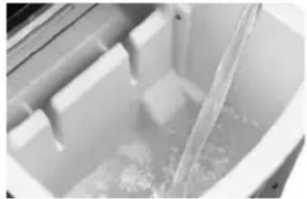 Igloo ICEB33CPR - USING YOUR ICE CUBE MAKER - 1