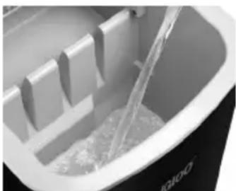 Igloo IGLICEB26RD - USING YOUR ICE CUBE MAKER - 1