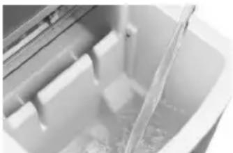 Igloo IGLICEB33SL - USING YOUR ICE CUBE MAKER - 1