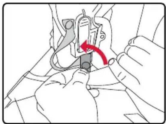 BRITAX B-Lively - Extracción de los receptores del asiento de seguridad para bebés - 1
