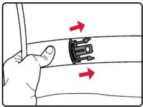 BRITAX B-Free - Reinstalación del forro del asiento - 4