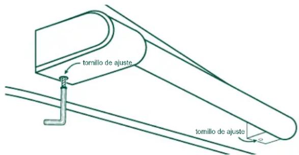 Monogram UCC15NPRII - INSTRUCCIONES PARA INVERTIR LA POSICIÓN DE LA MANIJA - 3