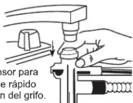 Monogram UDT165SIVII - Retire la Manguera de Acople Rápido desde el Grifo - 3