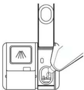 IKEA FRÖSLUNDA 305.681.66 - Påfyldning af afspændingsmiddel - 3