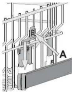 WHIRLPOOL WSIO 3O34 PFE X - ADJUSTING THE HEIGHT OF THE UPPER RACK - 1