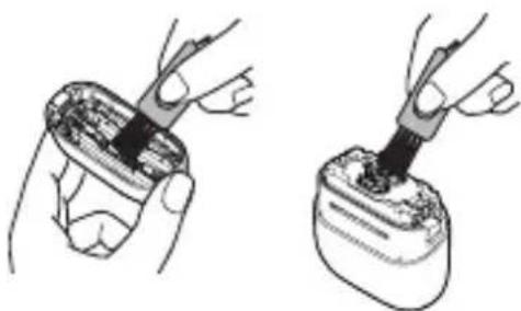 PANASONIC ES-CM3B - Limpeza com o pincel - 1
