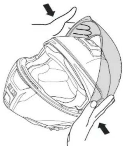 Schuberth C5 - Montaggio della visiera - 1