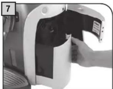 PHILIPS Saeco 10001606 - CLEANING THE BREW GROUP - 7