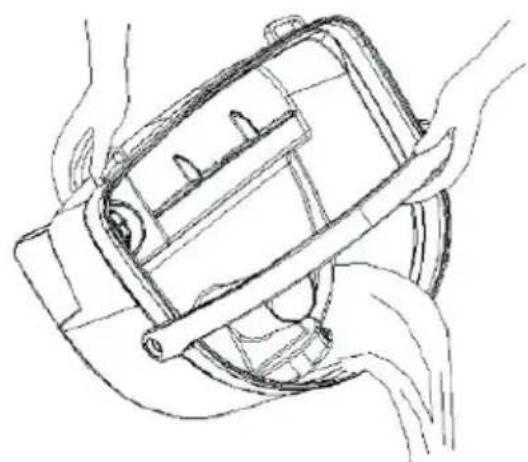 UFESA AP5150 - Filling the dust bin - 1