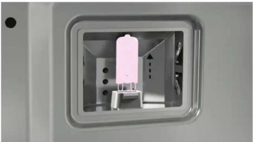 Fisher & Paykel OS30SDTDB1 - Réinstallation des grilles laterales - 5