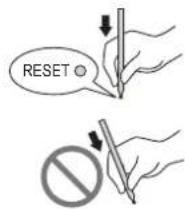 FUJITSU ASEH12KMCG - Insertion des piles - 5