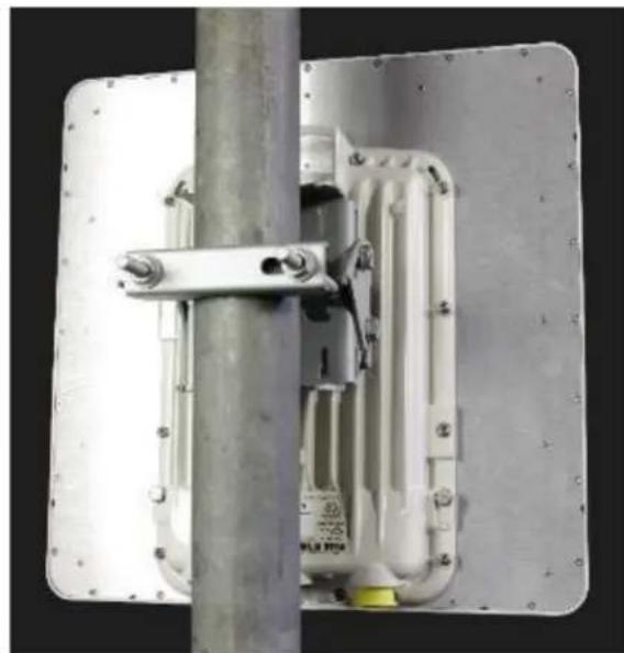 Cambium Networks PTP 670 - A kūltéri egység valtozatai és a rogzítőelem-választék - 2