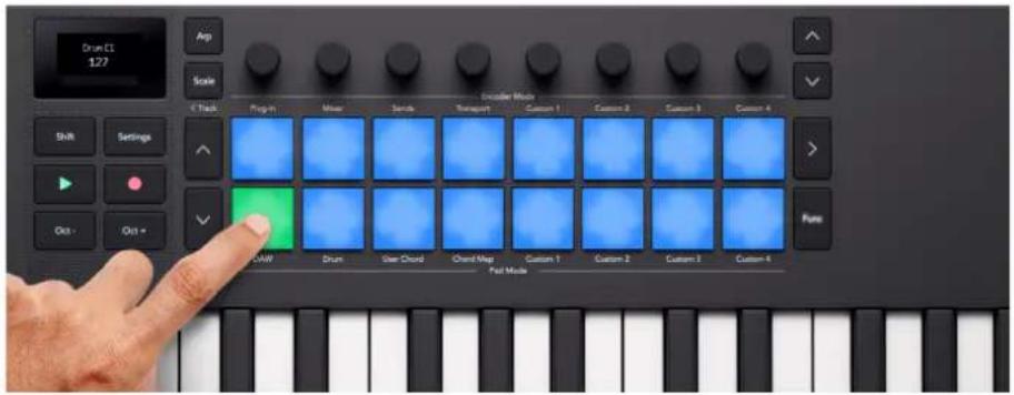 NOVATION Launchkey MMini 25 K4 - Mode Drum Pad - 2