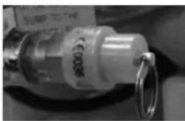 Anova CA100 - IMPORTANT! Avant de démarrer la machine, retirer tous les bouchons d'emballage et placer le filtre à air et le bouchon d'évacuation du carter. - 1