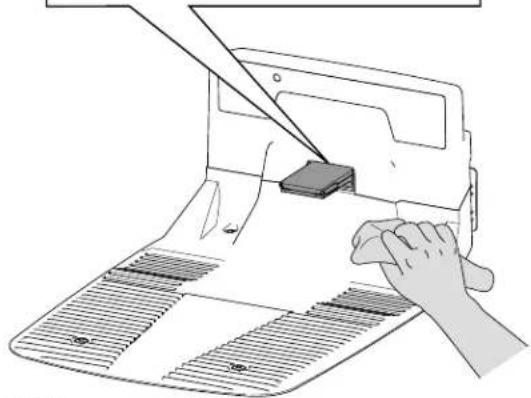TORO Haven 20496 - Cleaning the Mower and Charging Station (continued) - 3