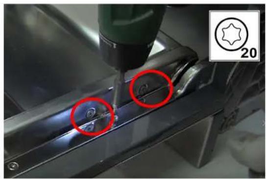 SIEMENS SC05IB00TE - Demontaż drzwiczek zewnętrznych - 2