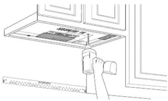 DANBY DOM1741BSSDB - Ventilateur pour la recirculation des émissions - 1