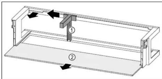 LIEBHERR ICBNci 5663 Prime - Démonter le balconnet de contre-porte avec VarioBoxes - 2
