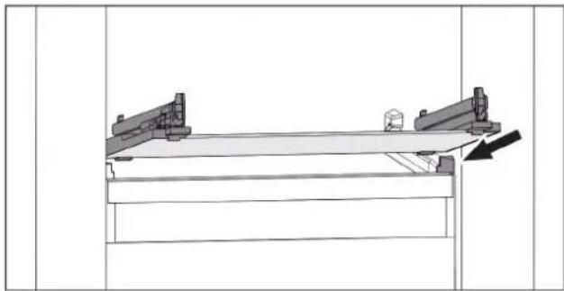 LIEBHERR ICBNci 5663 Prime - Retirer / insérer la tablette en verre - 2