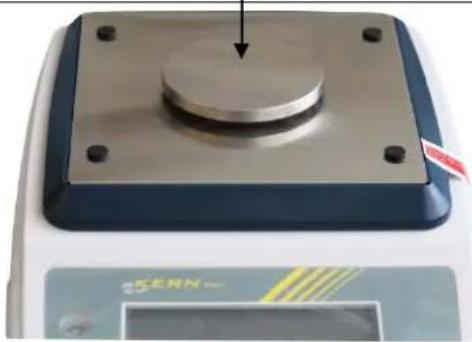 Kern EWJ 6000-1M - Installez le plateau de pesée de la manière suivante: - 3
