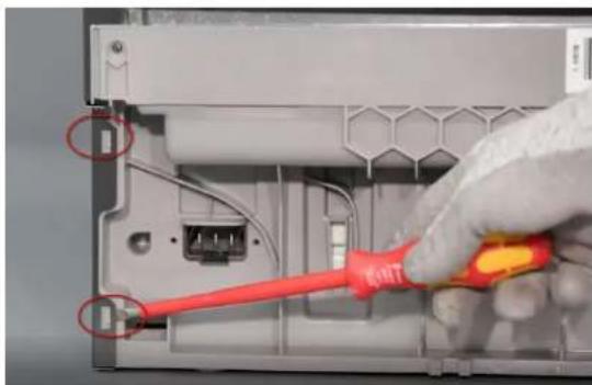 SIEMENS SK25IB00TE - Demontáž vnéjsího krytu - 3