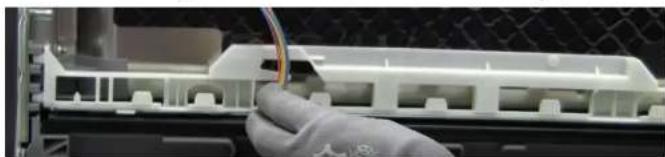 SIEMENS SK25IB00TE - Alt kapi containin cikartilmasi - 1
