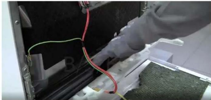 SIEMENS SK25IB00TE - CbanyHe Ha donHTo ynnbTHeHne Ha BpaTaTa - 7
