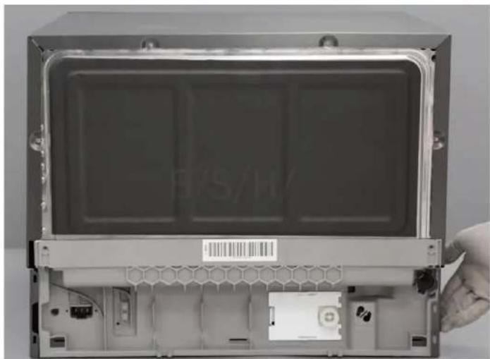 SIEMENS SK25IB00TE - Disassemble the outer housing - 8