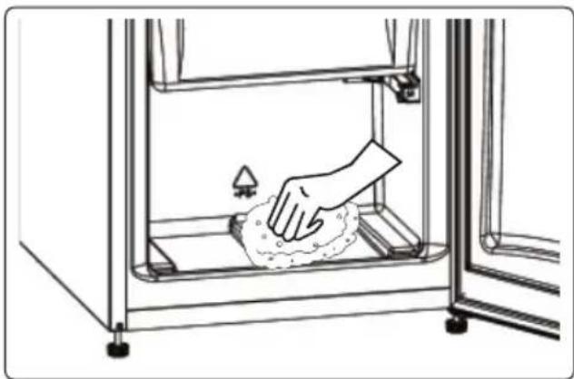 Exquisit EKS180-4-060E - Freezer defrosting process - 1