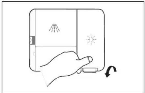 MIDEA MDWEB1303MS-W - Filling The Rinse Aid Reservoir - 2