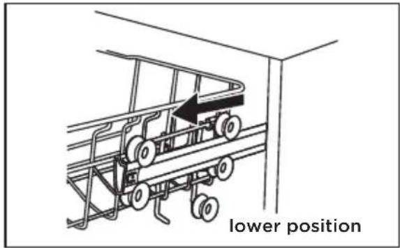 MIDEA MDWEB1303MS-W - Adjusting the upper basket - 1