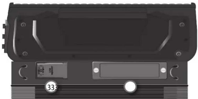 KORG Fisa Suprema - Compartiment USB et batterie - 1
