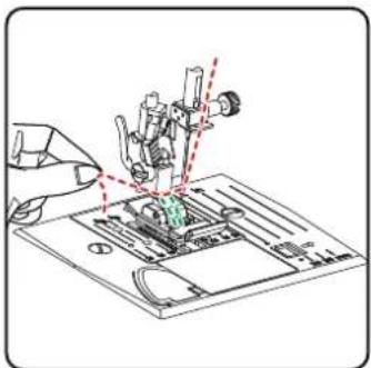 MEDION LIFE SD36 - Bringing up the bobbin thread - 2